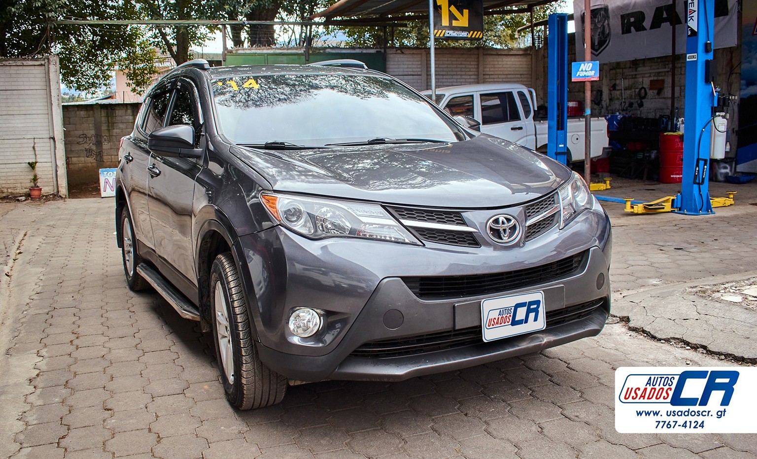 Toyota RAV4 2014
