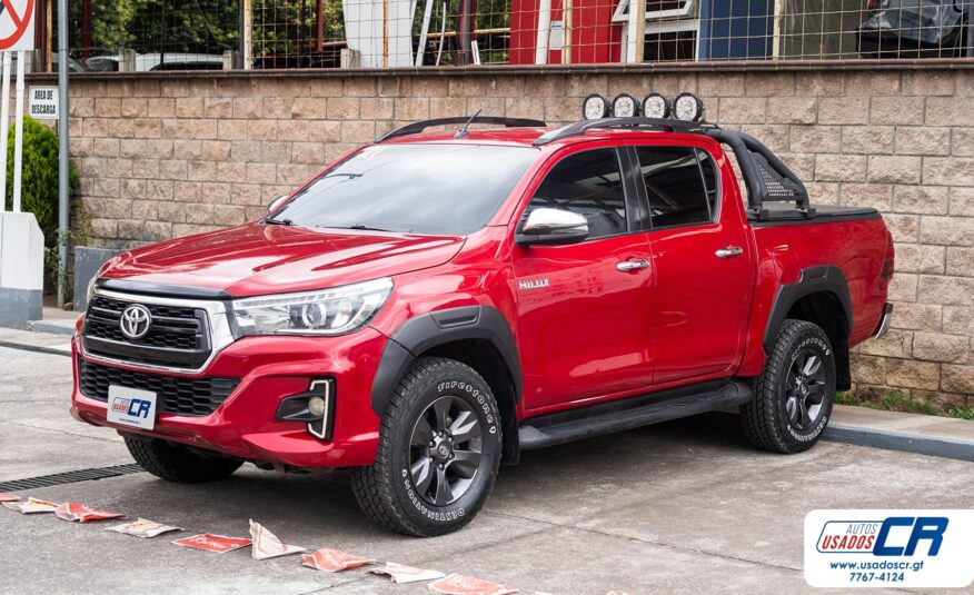 TOYOTA HILUX 2021