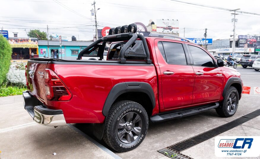 TOYOTA HILUX 2021