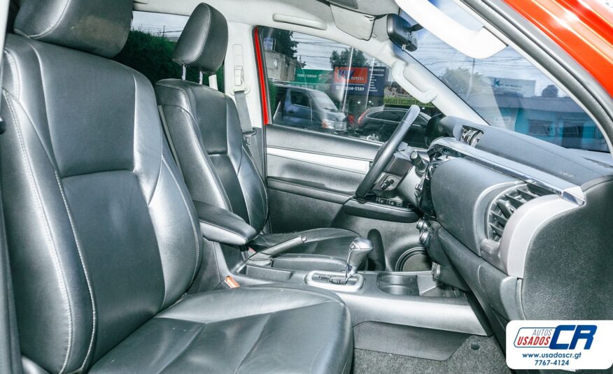 TOYOTA HILUX 2021
